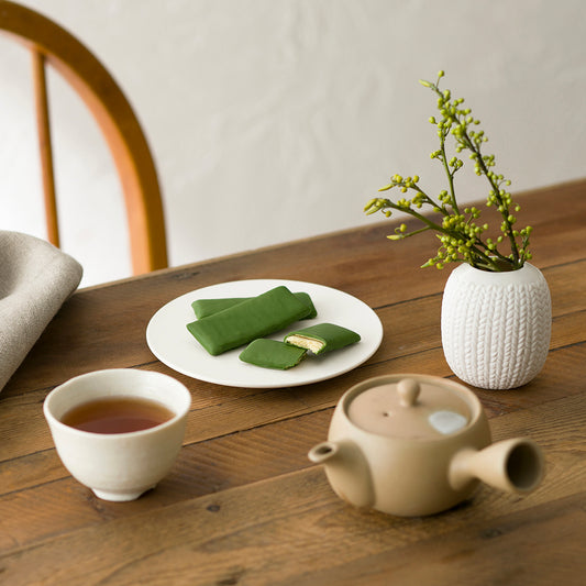 Experience the Comforting Warmth of Hojicha: Japan’s Roasted Green Tea