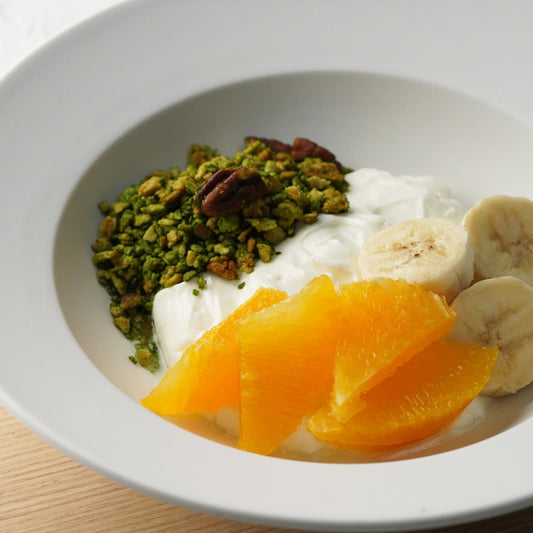 Everyday Luxury: Matcha Granola with Yogurt and Fruit