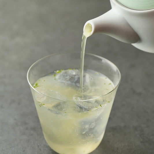A Sparkling Summer Delight: Shincha with Shiso Syrup