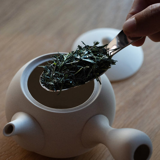 Preparing for Winter: Tea, Vessels, and a Quiet Shift of Season