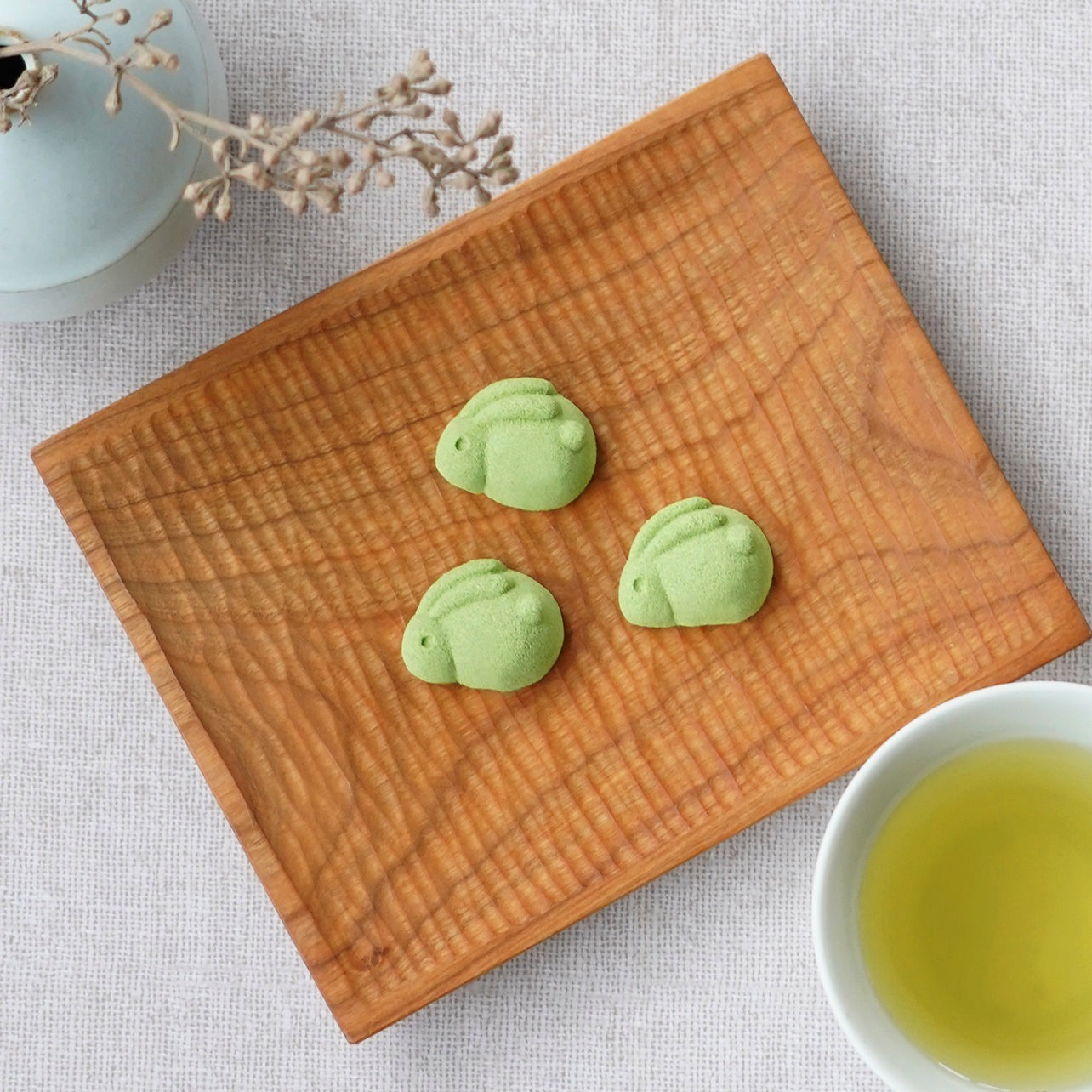 Ugashi (dried candies) Matcha